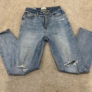 Universal Thread Light Blue Boyfriend Jeans